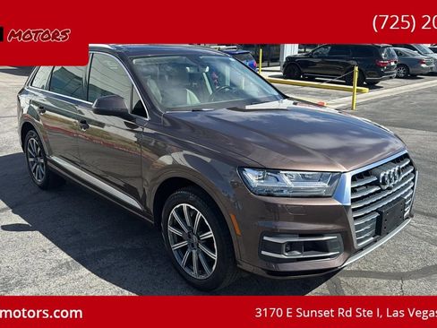 Used 2017 Audi Q7 3.0T Prestige w/ Prestige Package AWD/4WD image 4