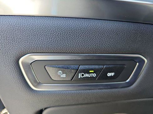 New 2026 BMW X7 xDrive40i w/ Premium Package image 28