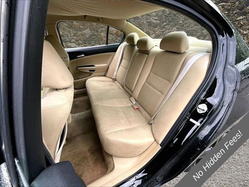 Used 2011 Honda Accord LX image 21
