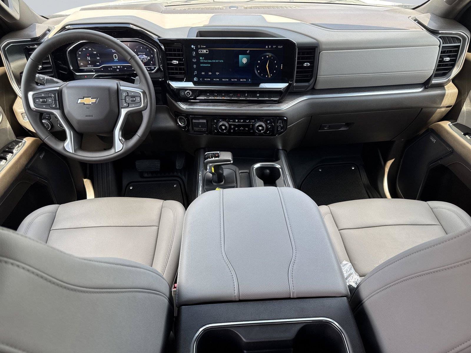 Used 2023 Chevrolet Silverado 1500 LTZ w/ Technology Package AWD/4WD image 13