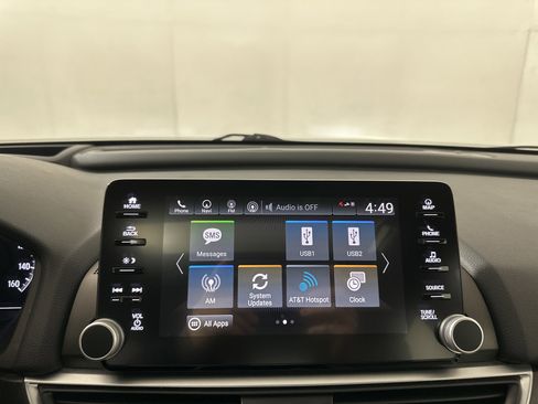 Used 2019 Honda Accord Touring image 14