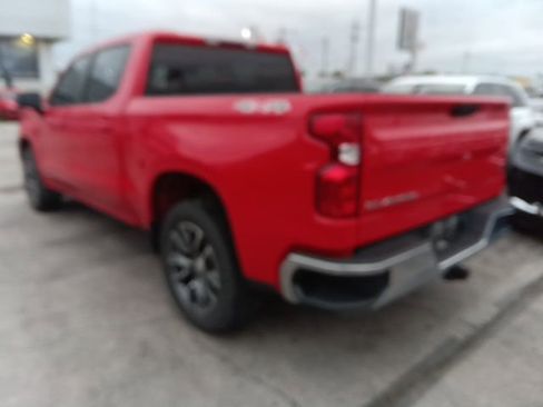 Used 2022 Chevrolet Silverado 1500 LT image 4