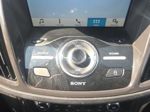 Used 2016 Ford Escape Titanium w/ Equipment Group 301A FWD image 34