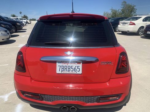Used 2011 MINI Cooper S FWD image 9