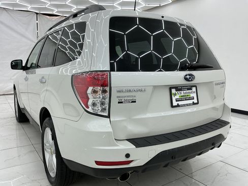 Used 2010 Subaru Forester 2.5X Limited AWD/4WD image 9