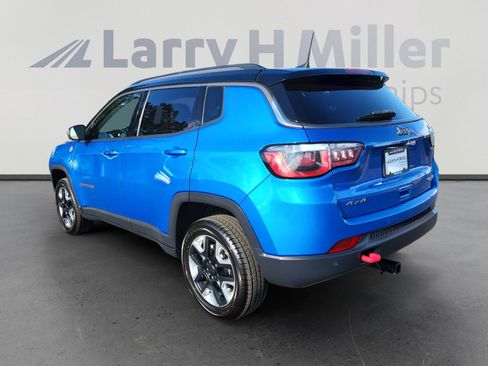 Used 2017 Jeep Compass Trailhawk w/ Leather Interior Group image 3