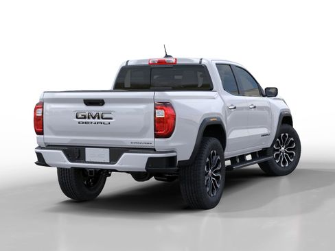 New 2026 GMC Canyon Denali w/ LPO, Black Badging Package image 4