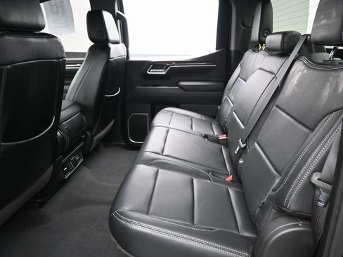 Used 2022 Chevrolet Silverado 1500 LT image 26