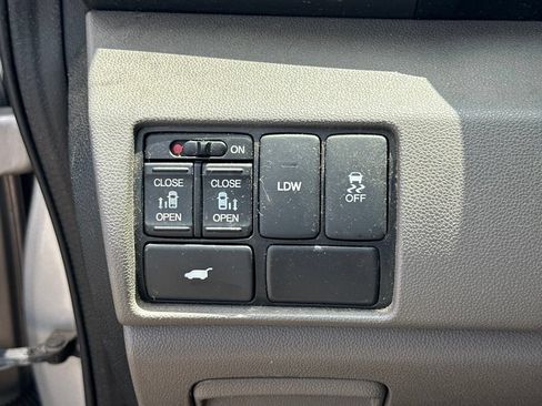 Used 2015 Honda Odyssey EX-L image 18