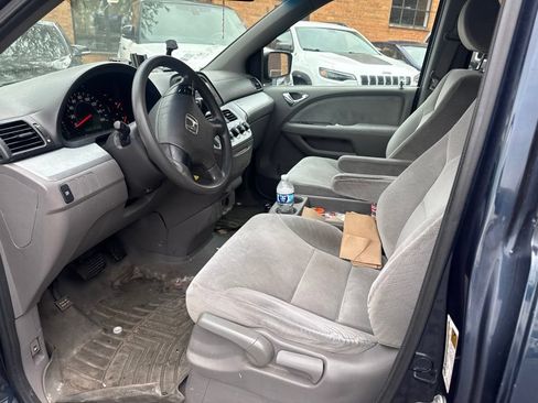 Used 2010 Honda Odyssey LX image 13