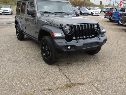 Used 2020 Jeep Wrangler Unlimited Sport image 6