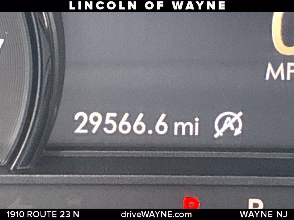 Certified 2022 Lincoln Corsair AWD w/ Equipment Group 101A image 17