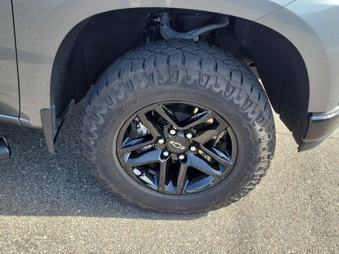 Used 2021 Chevrolet Silverado 1500 LT Trail Boss w/ Bed Protection Package AWD/4WD image 36