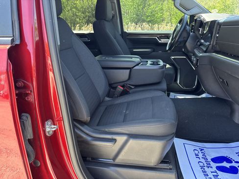 Used 2023 Chevrolet Silverado 1500 LT image 23