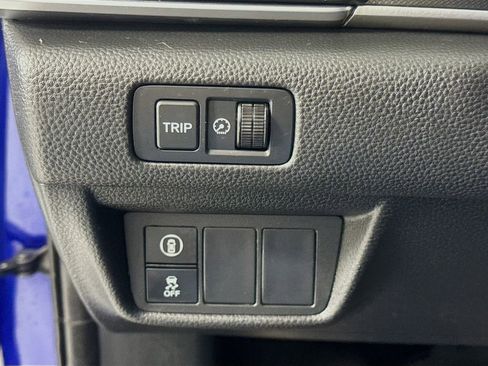 Used 2018 Honda Accord Sport image 11