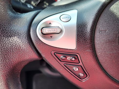 Used 2016 Nissan Sentra SR w/ SR Premium Package image 22