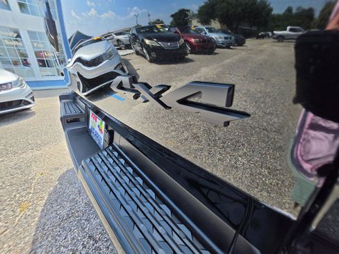 Used 2022 RAM 1500 Big Horn AWD/4WD image 31