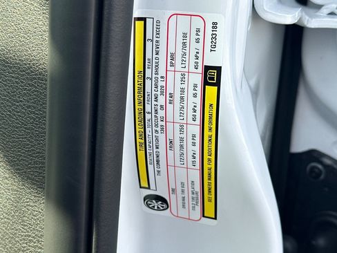 New 2026 RAM 2500 Tradesman image 25