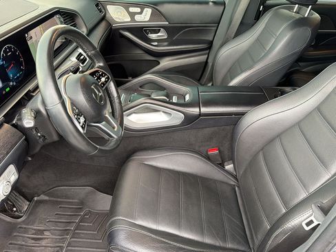 Used 2022 Mercedes-Benz GLS 450 4MATIC image 5