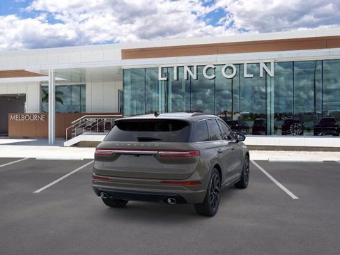 New 2025 Lincoln Corsair Grand Touring w/ Equipment Group 301A AWD/4WD image 8
