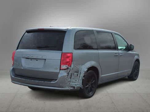 Used 2019 Dodge Grand Caravan GT FWD image 8