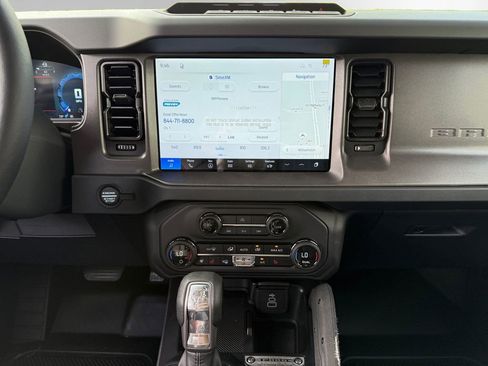 New 2026 Ford Bronco Badlands AWD/4WD image 11