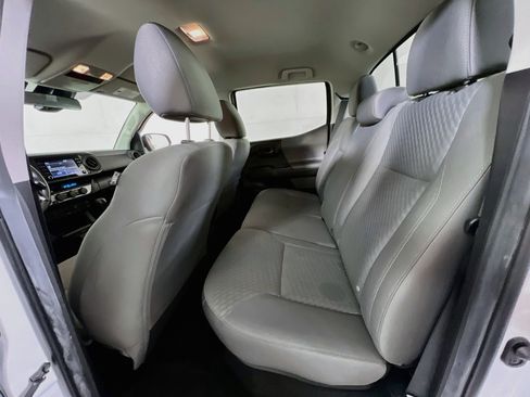 Used 2022 Toyota Tacoma SR AWD/4WD image 22