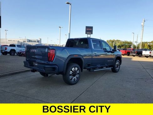 New 2026 GMC Sierra 2500 Denali w/ Denali Reserve Package image 7