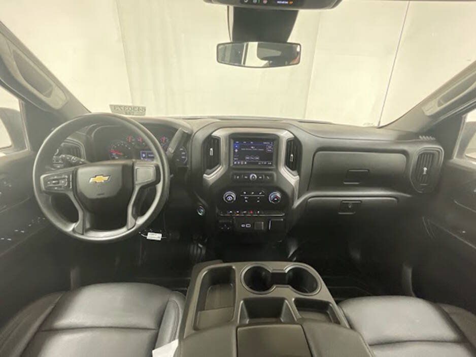 Used 2023 Chevrolet Silverado 1500 W/T w/ Trailering Package AWD/4WD image 14