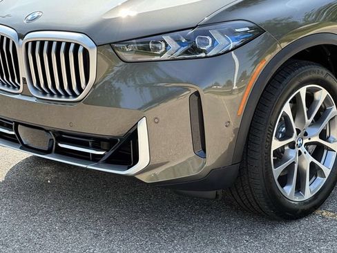 Used 2026 BMW X5 xDrive40i AWD/4WD image 12