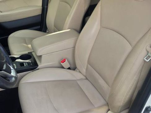 Used 2018 Subaru Outback 2.5i Limited image 36