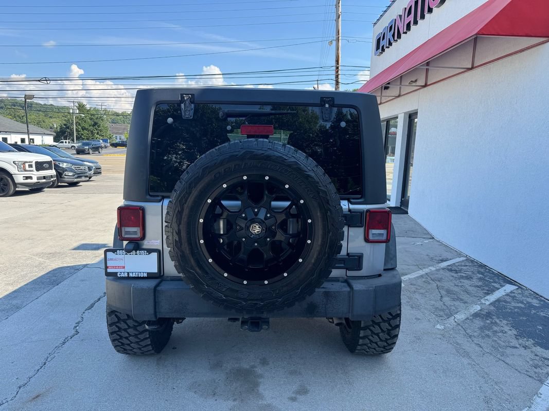 Used 2015 Jeep Wrangler Unlimited Sport w/ Quick Order Package 24S AWD/4WD image 7