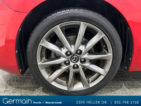 Used 2018 MAZDA MAZDA3 Touring image 14