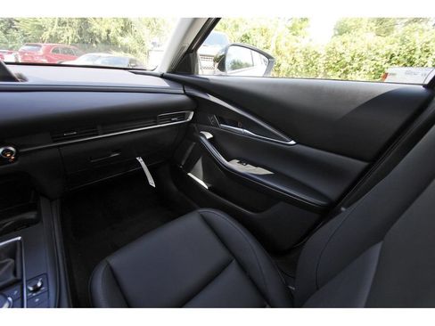 New 2026 MAZDA CX-30 AWD 2.5 S w/ Select Sport Pkg image 9