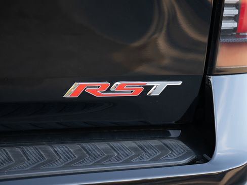 Used 2024 Chevrolet Silverado EV RST image 12