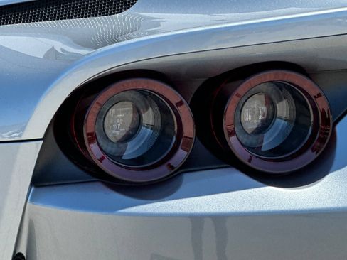 Used 2018 Ferrari 812 Superfast RWD image 36