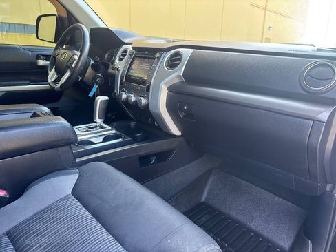 Used 2014 Toyota Tundra SR5 AWD/4WD image 23