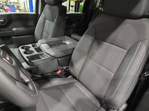 New 2026 GMC Sierra 2500 Pro w/ Convenience Package image 15