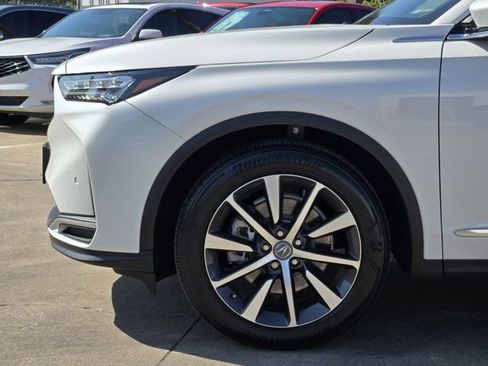 Certified 2026 Acura MDX FWD w/ Technology Package image 10