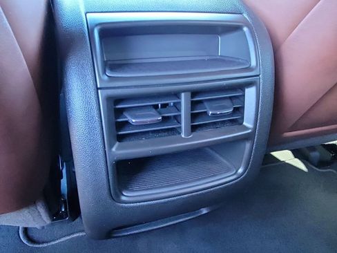 Used 2025 Cadillac XT5 Sportv image 21