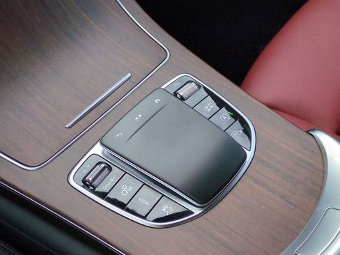 Certified 2021 Mercedes-Benz GLC 43 AMG 4MATIC image 26