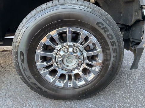 Used 2021 Ford F250 XLT w/ XLT Premium Package image 30