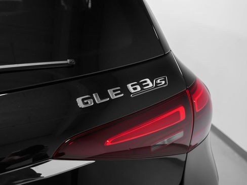 Used 2025 Mercedes-Benz GLE 63 AMG S image 27