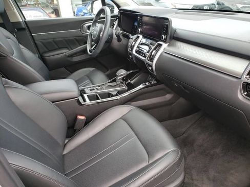 Used 2023 Kia Sorento SX AWD/4WD image 20