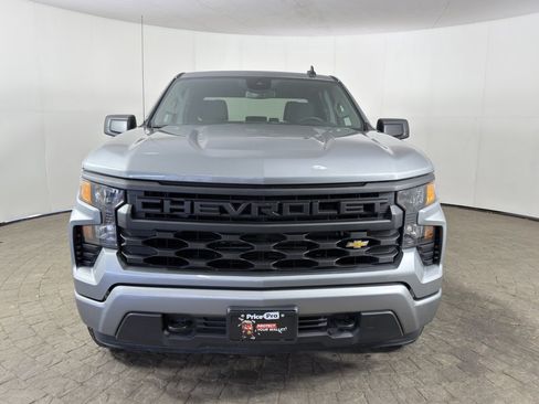 Used 2024 Chevrolet Silverado 1500 Custom AWD/4WD image 2