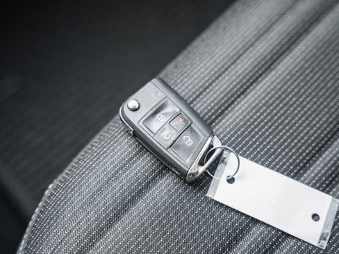 Used 2023 Volkswagen Tiguan S image 44