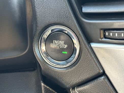 Used 2016 Chevrolet Suburban LT w/ Luxury Package image 16