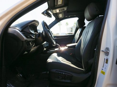 Used 2018 BMW X5 sDrive35i w/ M Sport Package image 10