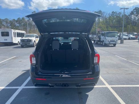 New 2026 Ford Explorer ST-Line w/ ST-Line Street Pack AWD/4WD image 26