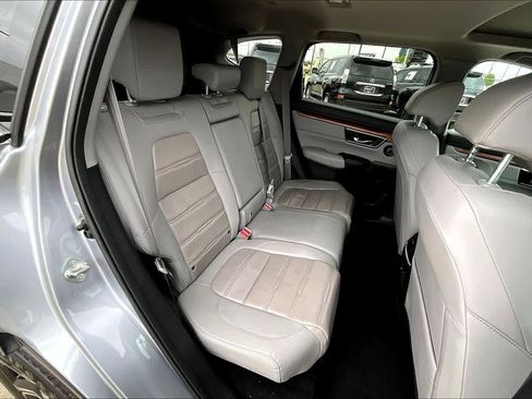 Used 2019 Honda CR-V Touring image 19